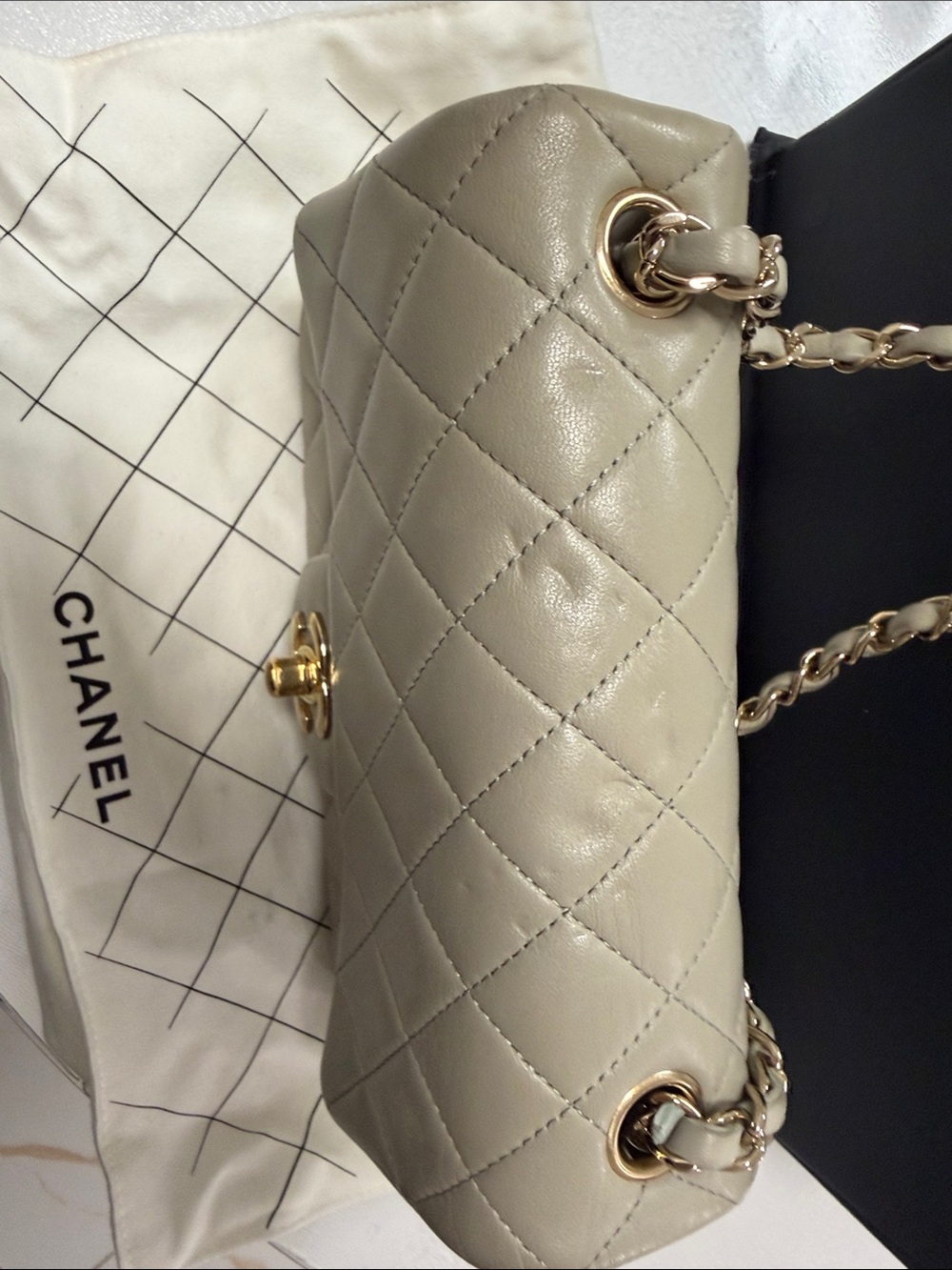 Classic Single Flap Bag Quilted Lambskin Mini Grey - Picture 8 of 10